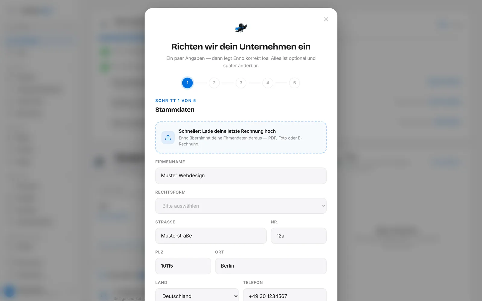 Dialog „Richten wir dein Unternehmen ein" mit Schritt 1 von 5: Stammdaten